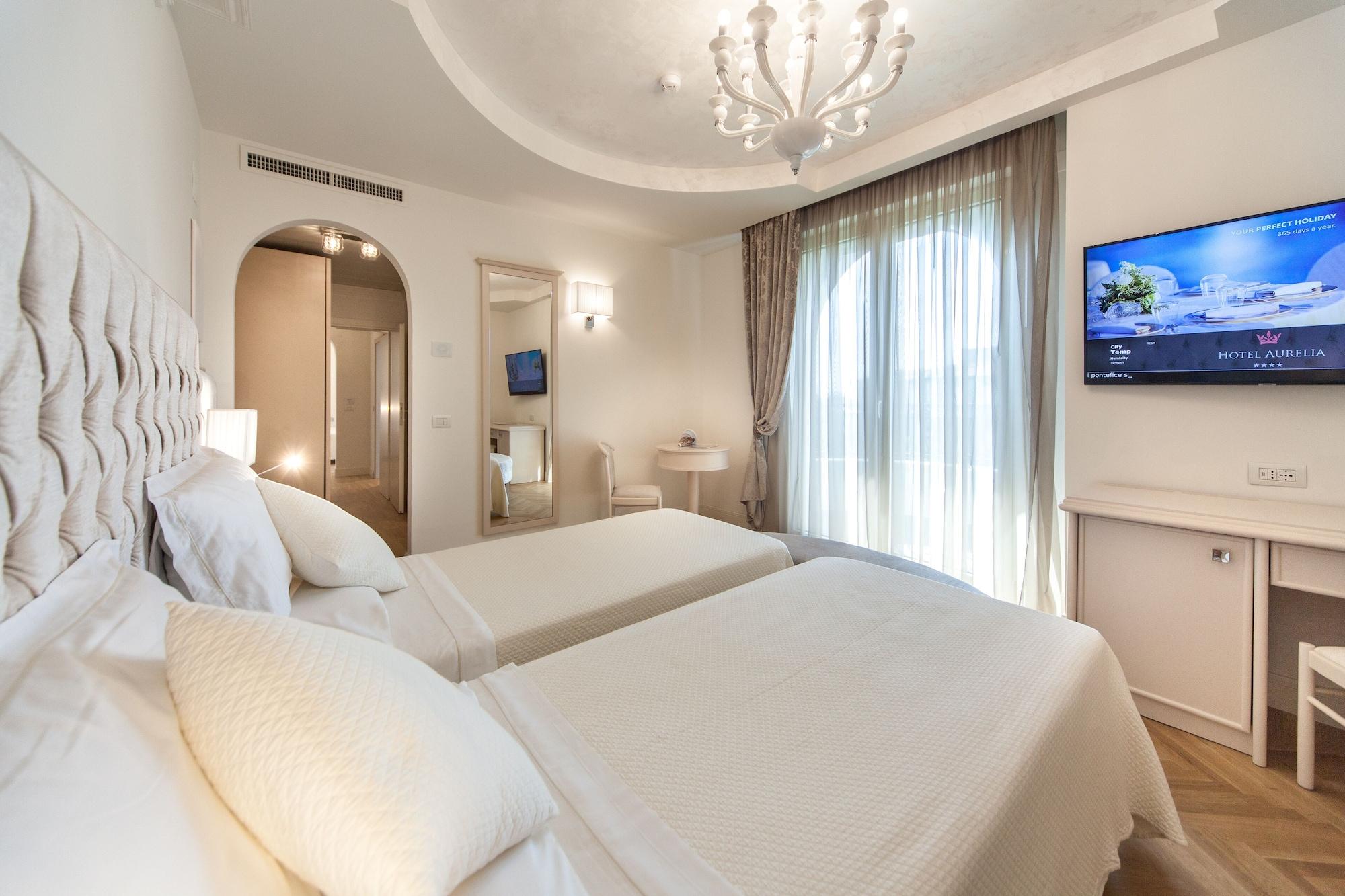 Hotel Aurelia Milano Marittima Exterior photo